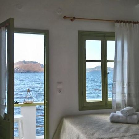 Milos By The Sea - Eco House Plaka  外观 照片